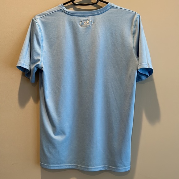 *5/$15* EUC, under armour, boys, loose fit heat gear tee - Picture 3 of 6